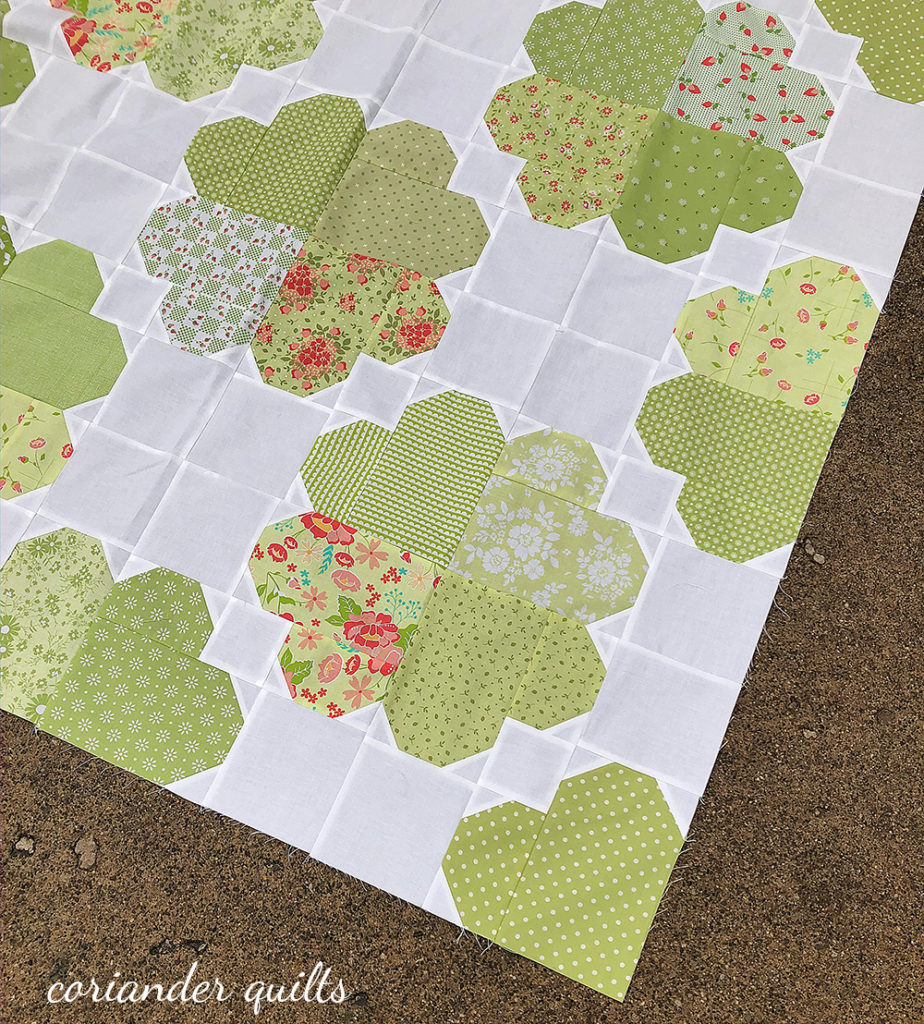 sew-colorful-clover-quilt-coriander-quilts-bloglovin